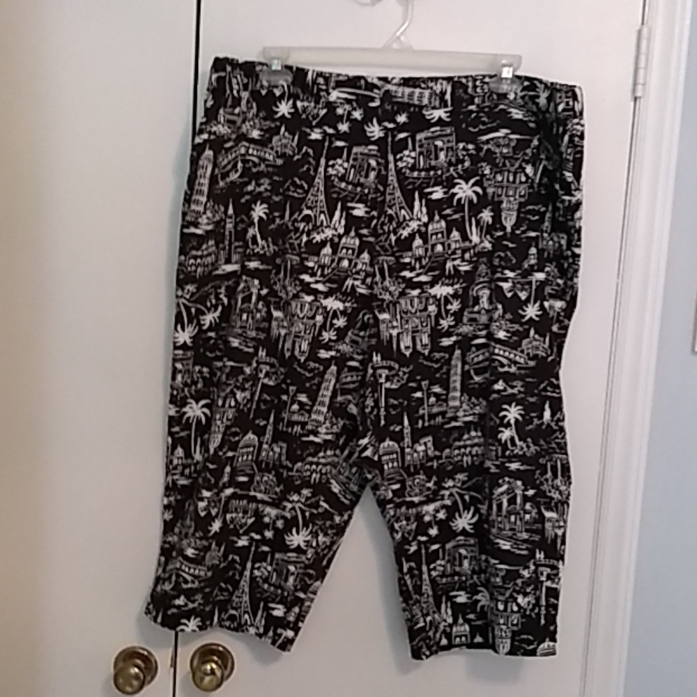 Women's Capris